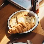 Life On Board In A Vintage Sailboat Botel *