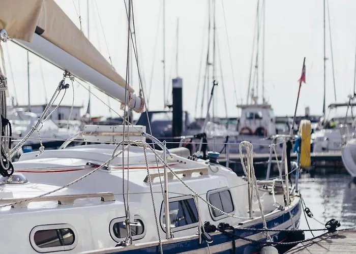 Botel Life On Board In A Vintage Sailboat Cascais