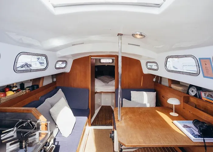 Botel Life On Board In A Vintage Sailboat *