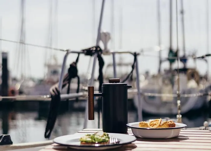 Life On Board In A Vintage Sailboat *